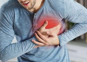 Медики назвали симптом грядущего инфаркта, который виден на коже