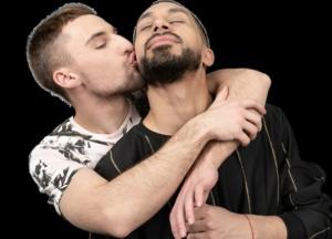 Верховний Суд вперше в Україні визнав сімʼєю українську одностатеву пару між двома чоловіками (фото)