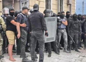 Одесский медуниверситет захвачен рейдерами - Супрун
