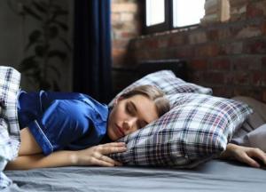 Медики назвали опасные для здоровья утренние привычки