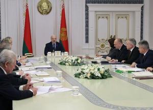 Лукашенко пообещал жесткий ответ на санкции