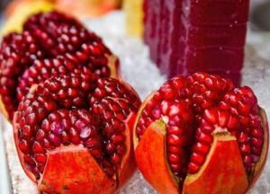 Диетолог назвала лечебные свойства граната