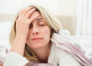 Врачи назвали симптомы, при которых следует немедленно обратиться к эндокринологу 