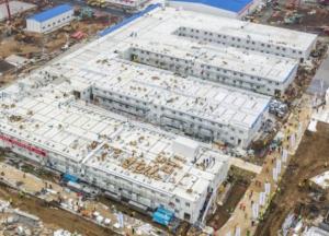 В Ухане закрыли больницу для больных на коронавирус: все пациенты выздоровели