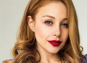 Тина Кароль очаровала поклонников чувственным снимком с пляжа (фото)