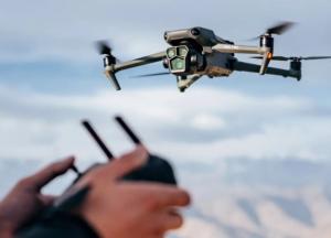 На півдні України окупанти "полюють" на дітей, атакуючи їх FPV-дронами