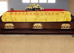 Китаец вернулся домой живым после своей кремации и похорон