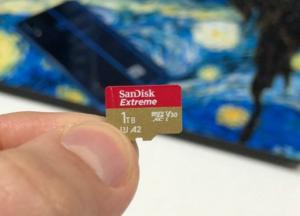В продаже появилась первая в мире microSD на 1 Терабайт