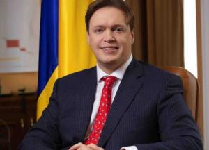 Глава ФГИ Сенниченко опять скрыл имущество от декларирования, - журналист Иванов