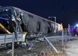 В Италии сошел с рельсов скоростной поезд, есть погибшие