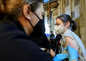 "Каждый год": глава BioNTech о COVID-ревакцинации
