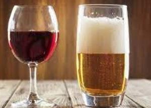 Ученые сравнили влияние вина и пива на сердце