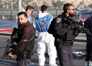 ХАМАС влаштував теракт в Єрусалимі, де на автобусній зупинці розстріляли людей (відео)