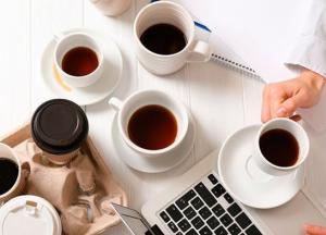 Ученые назвали заболевания, к которым может привести злоупотребление кофе