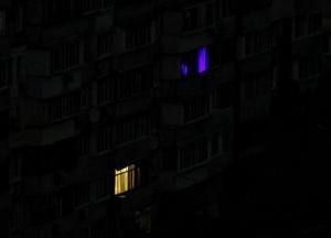 Удар по Харкову: велика пожежа, немає світла і води (відео прильоту та блекауту)