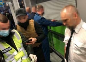 В аэропорту Борисполь таможенников поймали на взятках