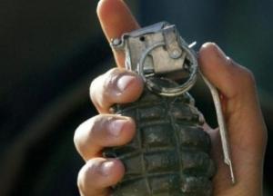 В Харькове мужчина угрожал полицейским взорвать гранату