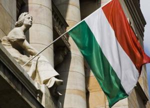 Венгрия признала украинские COVID-свидетельства