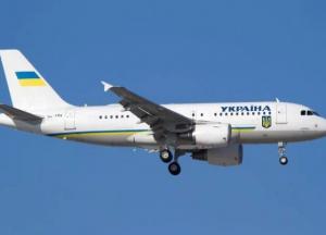 У самолета Зеленского отказал двигатель