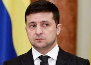 Зеленский подарил вышиванку несуществующему "президенту Канады"