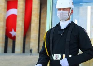 Турция вводит круглосуточный комендантский час на три дня