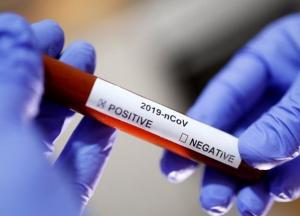 В Украине расширили список препаратов для лечения COVID-19