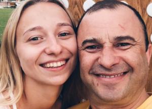 Возлюбленная Виктора Павлика устроила разборки с его бывшей женой