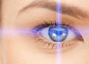 Медики назвали лучшее средство для восстановления зрения