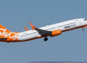 Самолет из Уханя с украинцами после часа кружений между Харьковом и Днепром резко повернул на Полтаву