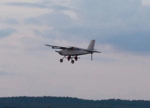 США випробували гібридний дрон AERO Sky як носій FPV-дронів та ретранслятор