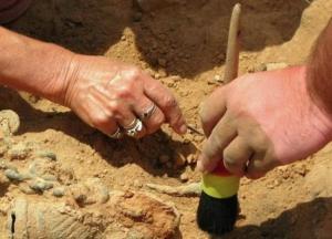 В Турции ученые обнаружили древний саркофаг