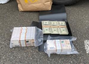 На Киевщине руководство ОТГ поймали на крупной взятке (фото)