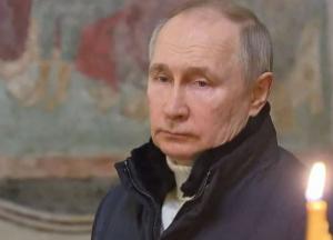 "Маленький самотній півень": політолог пояснив, чому на різдвяній службі замість Путіна був двійник 