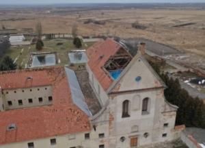 Во Львовской области обрушилась крыша хранилища галереи искусств