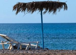 На пляже в Одессе мужчине проломили череп из-за шезлонга