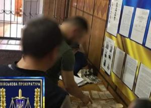 На Киевщине чиновников управления Минюста задержали на взятке 