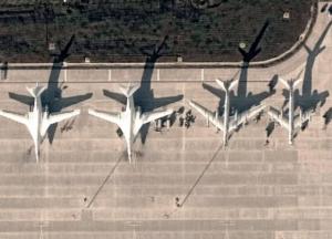 Росія готує новий потужний удар по Україні: нові подробиці і фото десятків підготованих бомбардувальників