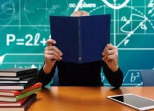 Учеников в Киеве вернут в школы с 29 октября