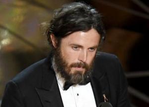 Брат Бена Аффлека снял фильм о мире без женщин