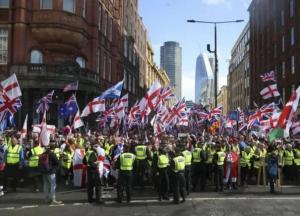 У Лондоні відбулись масштабні антиміграційні протести