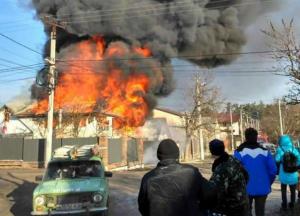 Ирпень окутал густой дым (видео)