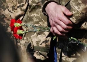 В Украине умерла военнослужащая, получившая прививку от COVID-19