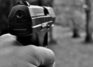 В центре Киева произошла стрельба, есть пострадавшие