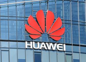 В компании Huawei прокомментировали приостановление сотрудничества Google после заявления Трампа