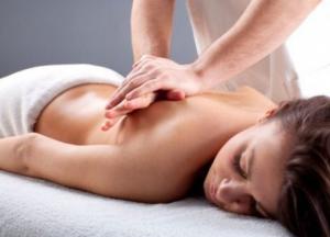 Медики рассказали, что происходит с телом, когда вы регулярно ходите на массаж