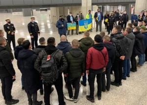 Украинские моряки прибыли в США для тренировок на катерах Island