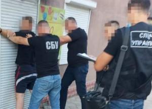 В Одессе чиновника подозревают в "торговле" надбавками для военных из ООС (фото)