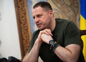 "Він дуже небезпечна людина": Мендель заявила, що боїться за життя через Єрмака 