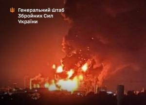 Зіркові війни наж "жирними" цілями у Росії: атаковано НПЗ, бурову установку і не лише (відео)