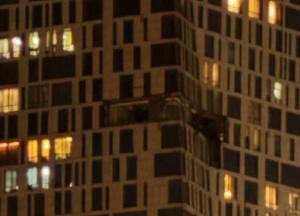 У Москві приліт у багатоповерхівку за 7 кілометрів від Кремля, хоча місто упакували ППО до 9 травня (відео)
